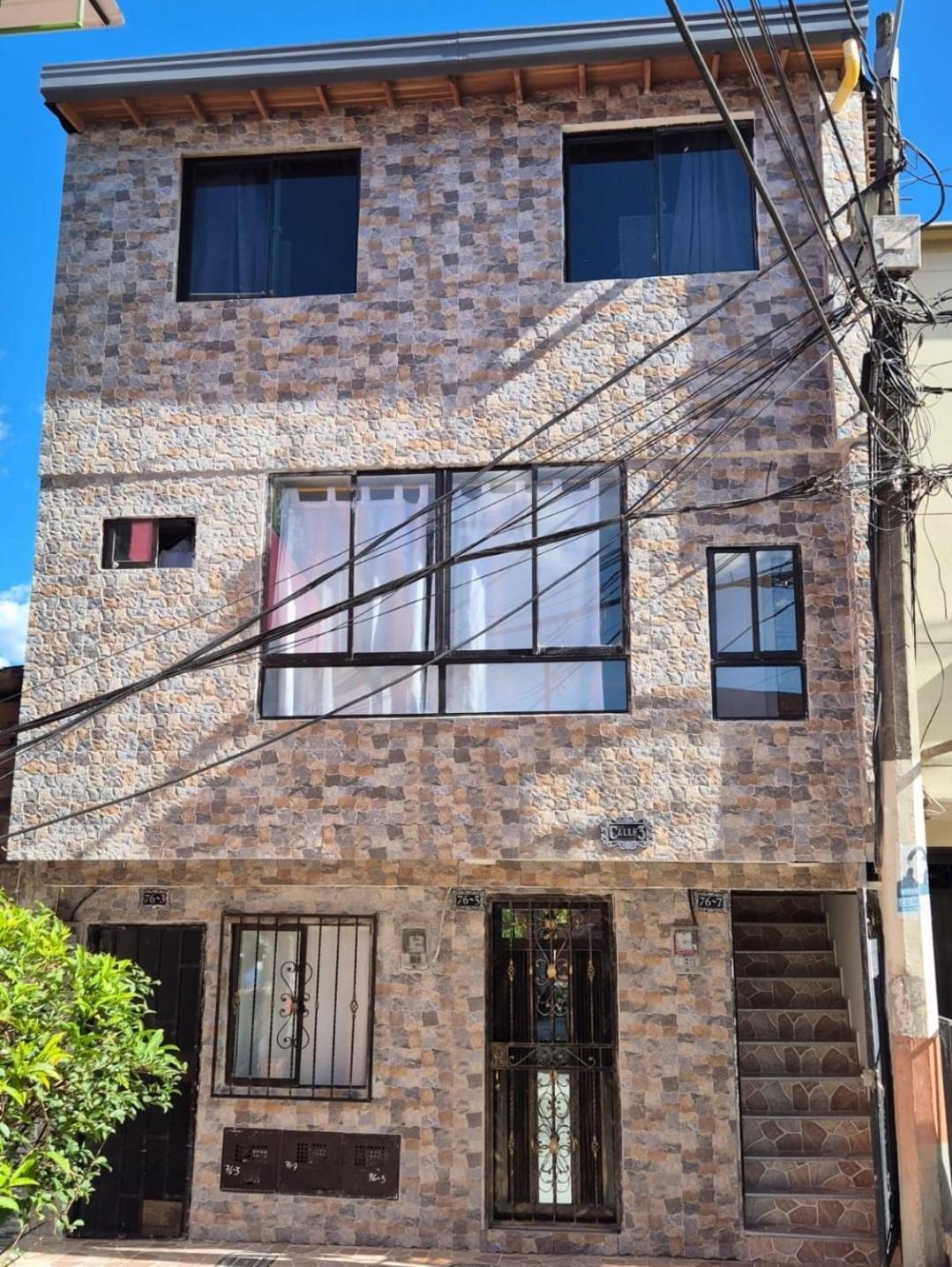 Moderno Y Amplio Appartement Medellín